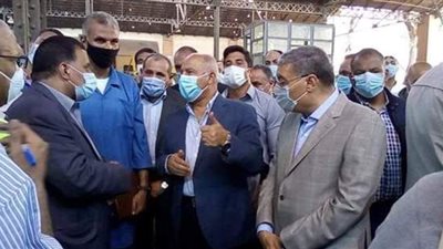 وزير النقل من المنيا: الانضباط والإنتاجية من ركائز العمل بالسكك الحديدية