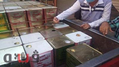 ضبط ٢ طن دقيق مدعم بمخابز طباقي في عرب بورسعيد | صور