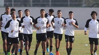 محمود سعد ينجح فى إنهاء أزمة منتخب الشباب مع أندية الدوري