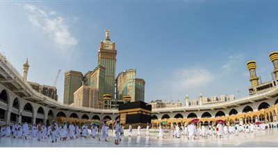 الإعلان عن خطة إعادة السماح بأداء العمرة تدريجياً
