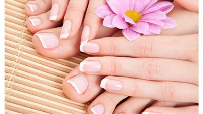 3 ماسكات طبيعية تحل كل مشاكل أظافرك وبدون تكاليف