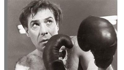 رانيا فريد شوقي تنشر صورة لـ ملك الترسو أثناء ممارسة رياضة 