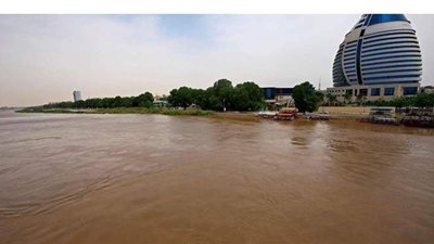 منسوب النيل في السودان يبدأ في الانخفاض بعد الفيضانات المدمرة