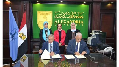 اتفاقية تعاون بين كلية الآداب والأكاديمية العربية في الإسكندرية