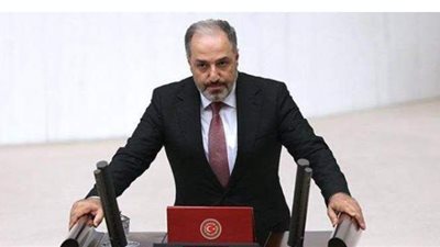 نظام أردوغان يجرد طالبات من ملابسهن ويفتشهن عرايا