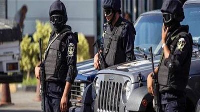 أمن المنافذ يحبط تهريب بضائع  أجنبية وتنفيذ 178 حكما قضائيا