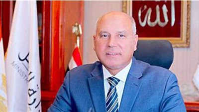 وزير النقل يكشف حقيقة تغيير  اسم محطة مترو صفاء حجازي