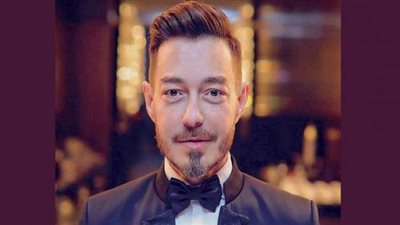 أحمد زاهر لجمهوره: 