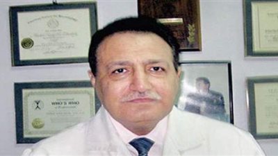 استشاري مناعة:  بقاء كورونا بدون علاج  خطر على العالم