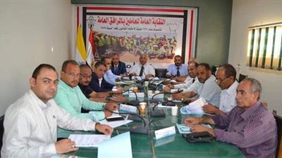 رئيس نقابة  المرافق يعلن عن بشرى سارة لـ185 الف عامل في قطاع الكهرباء