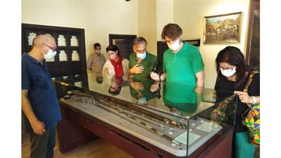 متحف رشيد الوطني يستقبل مدير الدراسات بالمعهد الفرنسى  للآثار الشرقية