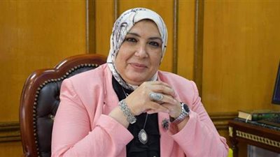 تسجيل ٨٢ طالبا بالكشف الطبي بمكتب التنسيق الفرعي في جامعة القناة