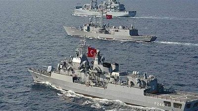 اليونان تعلن استعدادها بدء محادثات مع تركيا حال إنهاء استفزازاتها