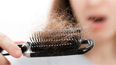 لو بتعاني من تساقط الشعر.. الحل في 3 أطعمة تناوليها بانتظام