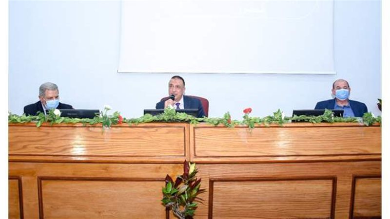 محافظ الإسكندرية