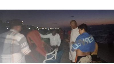 إخلاء شاطى البيطاش بالإسكندرية من الجمهور