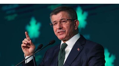 داوود أوغلو: عزلة تركيا في أزمة شرق المتوسط دليل على فشل حزب أردوغان