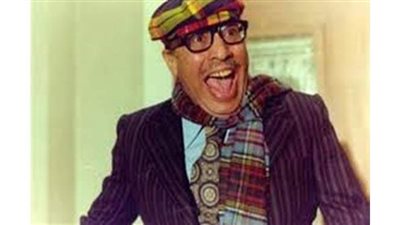 فؤاد المهندس يشتري سرير الخديوى إسماعيل  بألف جنيه