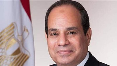 السيسي: المعلم والطبيب يقومان بأقدس المهام لخدمة الإنسان