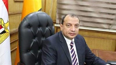 رئيس جامعة بنى سويف يصدر قرارات بالتجديد والتعيين لمديري المراكز والوحدات
