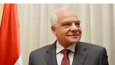 محافظ الجيزة يجرى حركة تغييرات لرؤساء الوحدات المحلية