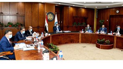 شركة جنوب الوادي للبترول: استغلال طاقة حرارة باطن الأرض في توليد الكهرباء