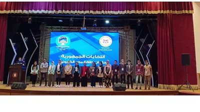 قبل ساعات من الانتخابات.. 