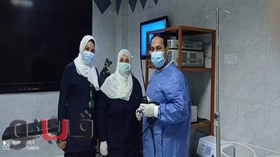 استخراج جسم غريب من المرئ لسيدة  بمستشفى أبوحماد المركزى | صور