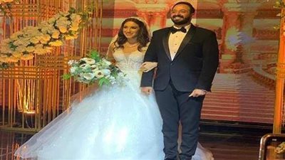 وزير الداخلية الأسبق يحتفل بزفاف نجله عمرو على كارمة حاتم الشيمي