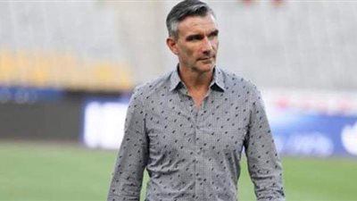 رسميا.. التعاون السعودي يعلن تعاقده مع كارتيرون لمدة موسمين