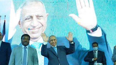 الأكاديمية العربية للعلوم والتكنولوجيا والنقل البحرى تحتفل بتخريج 215 طالبا