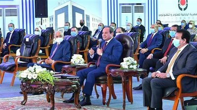 السيسي يحذر من حملات التشكيك وخطر الشائعات.. محاولات لإسقاط وطن.. تهدف لإحباط معنويات الشعب المصري.. يجب التعامل بوعي