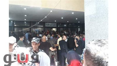 زحام شديد للمرشحين المحتملين لانتخابات النواب في مجمع محاكم المنصورة | فيديو