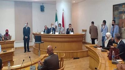 سفير المكسيك يشيد بـ 