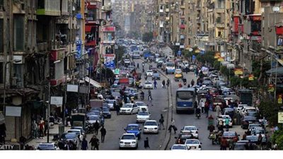 ماذا حدث للمصريين؟!.. مفكرون وأدباء: الشخصية المصرية تميل للعنف والطائفية.. والحس الوطني ارتفع في الفترة الأخيرة