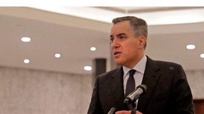 رئيس الحكومة اللبنانية المكلف يعلن تأجيل تشكيل الحكومة بعد لقائه الرئيس عون