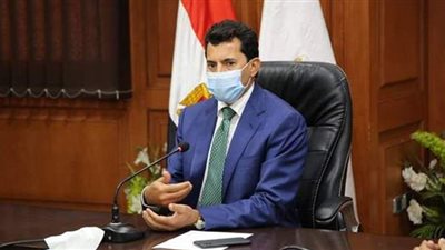 وزير الشباب والرياضة يبحث التعاون الثنائي مع نظيره بجنوب السودان