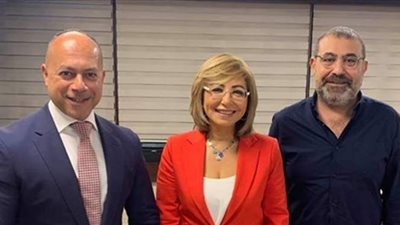 لميس الحديدي تقدم برنامج 