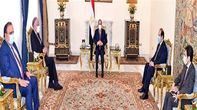 السيسي يستقبل رئيس الكونجرس اليهودي العالمي ويتابع المشروعات القومية | فيديو