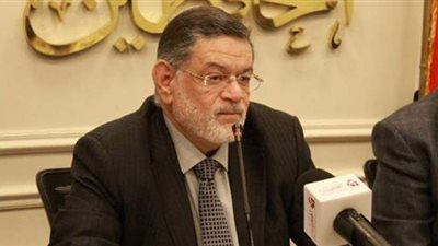 ثروت الخرباوي: الإخوان الهاربون بالخارج نحو 35 ألفا.. وإبراهيم منير أمه تركية