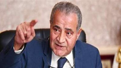 الحكومة تنفي وقف صرف الكمامات القماشية على البطاقات التموينية مع تراجع إصابات كورونا