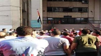 ٢٣٠ يقدمون أوراق ترشحهم  لانتخابات النواب 