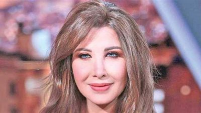 نانسي عجرم تتألق في حفل 
