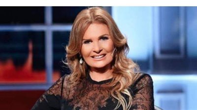 فيديو نادر يجمع يسرا وسهير البابلي في مترو الأنفاق