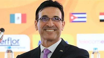 طارق الإدور: الأهلي  النادي الوحيد في العالم الحاصل على 70% من عدد الدوريات