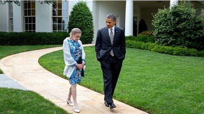 أوباما ناعيًا القاضية روث جينسبيرج: ملهمة للأجيال وناضلت من أجل المساواة بين الجنسين