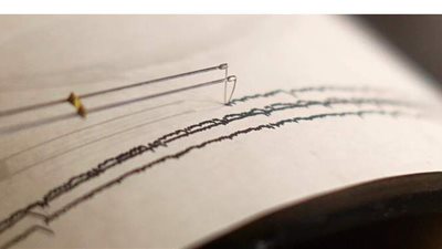 زلزال يضرب كاليفورنيا الأمريكية