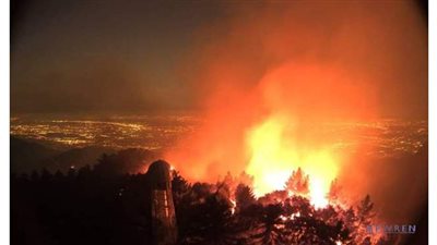 حرائق الغابات تهدد مرصد جبل ويلسون