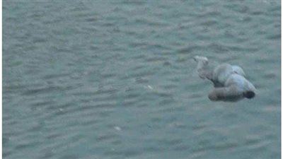 فحص بلاغات المتغيبين بعد العثور على جثة شاب طافية بنهر النيل بالوراق