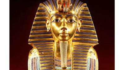 السياحة: ترميم  آثار توت عنخ آمون قبل عرضها بالمتحف المصري الكبير